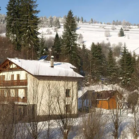 Folk House