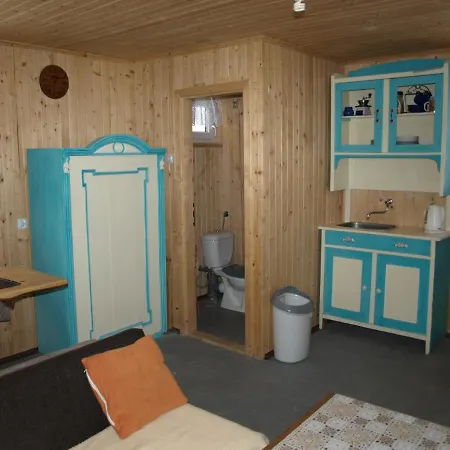 Folk House Villa Oscadnica